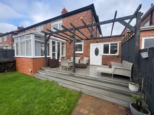 Photo 19- click for photo gallery